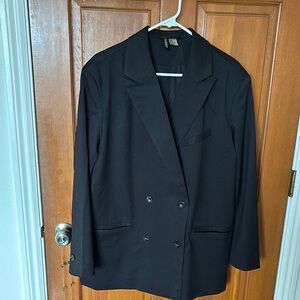 Black Double-Breasted Blazer